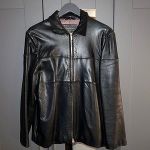 Mens Banana Republic Leather Jacket. Black Size Medium